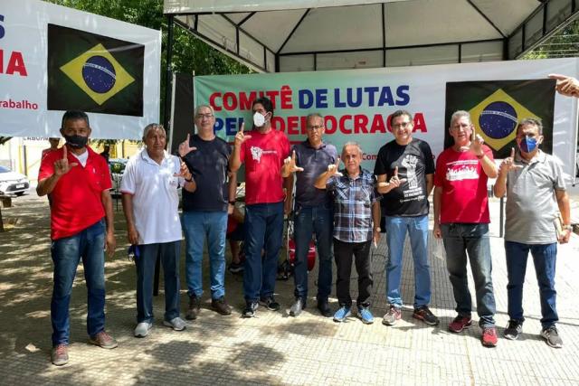 Sindicato dos Bancários do Piauí e Comitê da Democracia da CUT realizam atos pró-Lula 