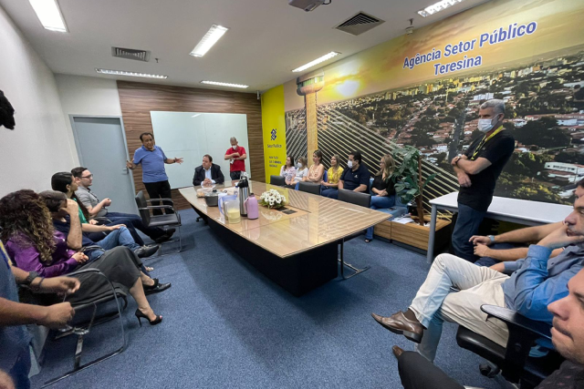 Diretores do SEEBF/PI se reúnem com Superintendente do BB no Piauí