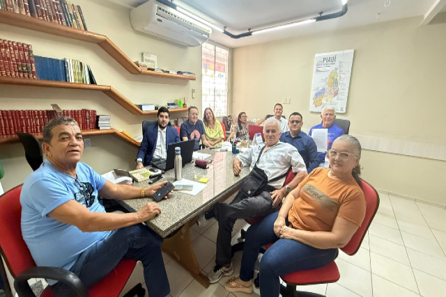 comissao-eleitoral-realiza-nova-reuniao-com-chapas-para-tratar-sobre-seguranca-e-logistica-para-eleicoes